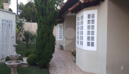 Casa à venda com 4 quartos em Caixa D´água, Vinhedo, SP