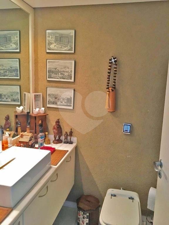 Apartamento para alugar com 4 quartos, sendo 3 suítes, em Jardim Londrina, São Paulo, SP