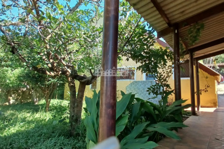 Chácara à venda com 3 quartos, sendo 1 suíte,  em Vila Dom Pedro, Atibaia, SP
