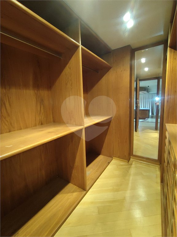 Apartamento à venda com 4 suítes em Moema, São Paulo, SP