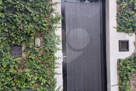 Sobrado à venda com 3 quartos, sendo 1 suíte,  em Jardim Regina, Indaiatuba, SP