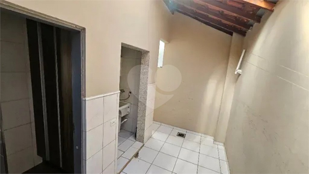 Casa à venda com 3 quartos, sendo 1 suíte, em Loteamento Residencial Vista Linda, São José dos Campos, SP
