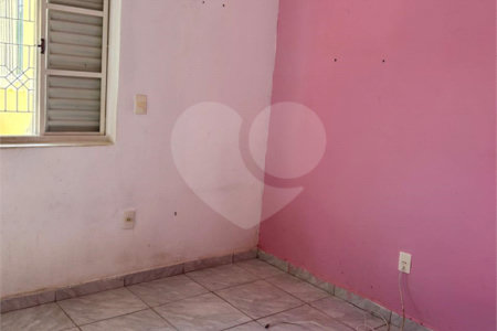 Casa à venda com 3 quartos, sendo 1 suíte, em Bosque, Vinhedo, SP