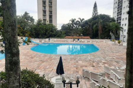 Apartamento à venda com 3 quartos em Jardim Esmeralda, São Paulo, SP