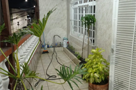 Casa à venda com 5 suítes em Vila Medeiros, São Paulo, SP