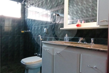 Casa à venda com 5 quartos, sendo 3 suítes, em Nova Vinhedo, Vinhedo, SP
