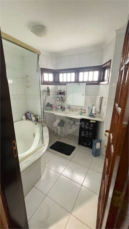 Sobrado à venda com 4 quartos, sendo 2 suítes, em Mandaqui, São Paulo, SP