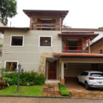 Casa à venda com 4 quartos, sendo 2 suítes, no condomínio Da Serra, São Paulo - SP