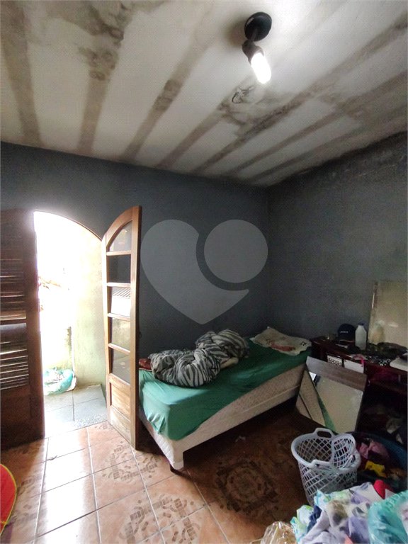 Casa à venda com 4 quartos em Chora Menino, São Paulo, SP