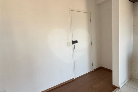 Apartamento à venda com 2 quartos, sendo 1 suíte, em Vila Galvão, Guarulhos, SP