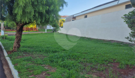 Terreno à venda no condomínio Altos do Jaraguá, Araraquara - SP