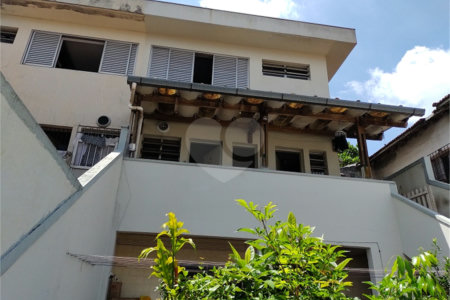 Sobrado à venda com 3 quartos em Campo Grande, São Paulo, SP