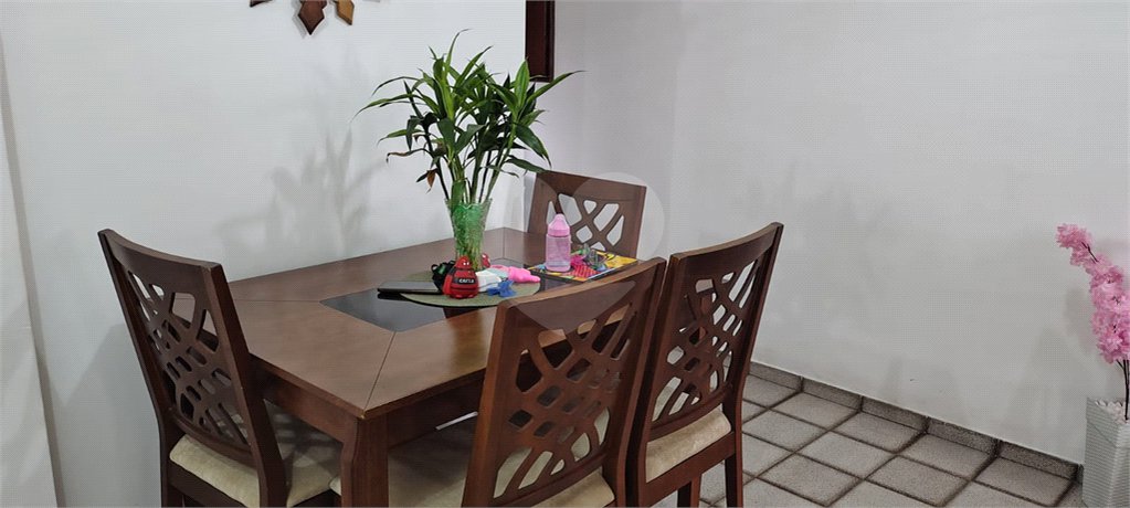 Apartamento à venda com 3 quartos, sendo 1 suíte, em Campo Grande, São Paulo, SP