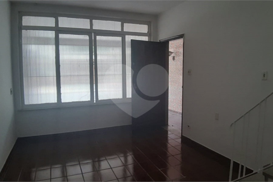 Sobrado à venda com 2 quartos em Santana, São Paulo, SP