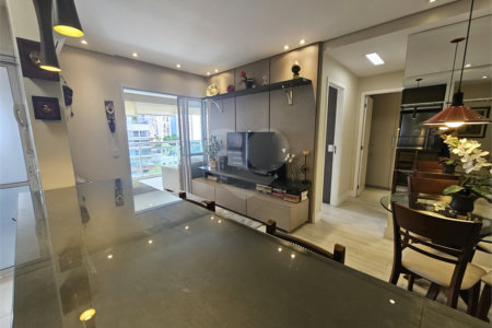 Apartamento para alugar com 2 quartos, sendo 1 suíte,  em Jardim das Acácias, São Paulo, SP