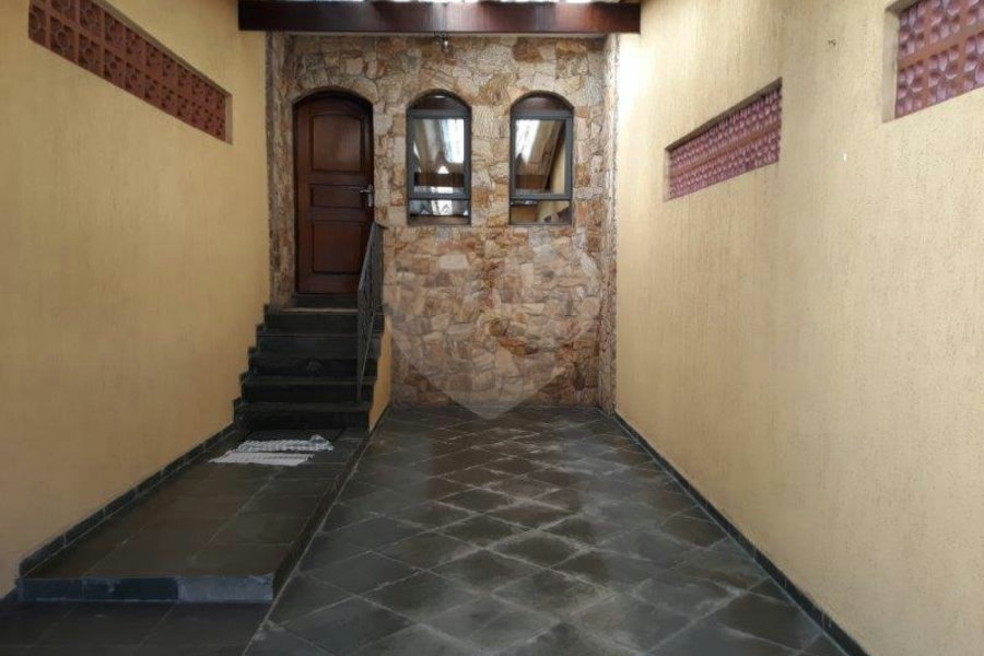 Sobrado à venda com 3 quartos, sendo 1 suíte,  em Tucuruvi, São Paulo, SP