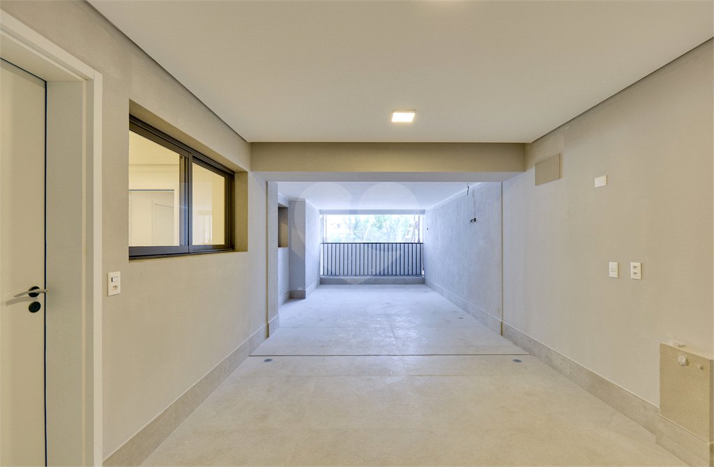 Apartamento à venda com 4 suítes em Campo Belo, São Paulo, SP