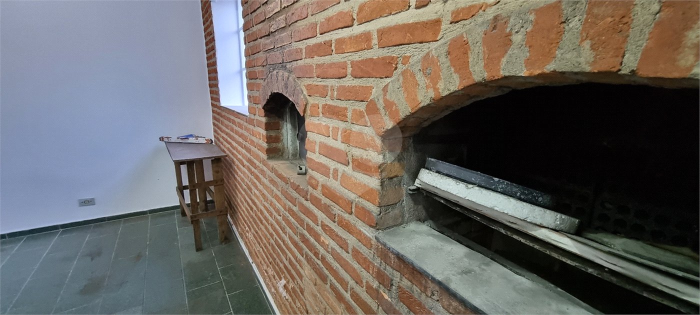 Casa à venda com 3 quartos, sendo 1 suíte,  em Jardim Rosa Maria, São Paulo, SP
