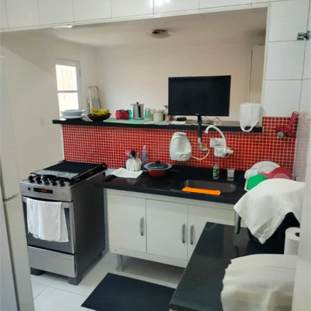 Sobrado à venda com 2 quartos em Jardim Santa Rosa, Taboão da Serra, SP