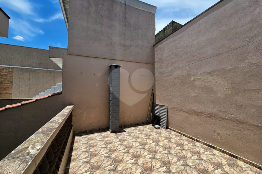 Sobrado à venda com 3 quartos em Vila Sabrina, São Paulo, SP