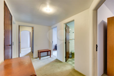 Apartamento à venda com 4 quartos, sendo 2 suítes, em Granja Julieta, São Paulo, SP