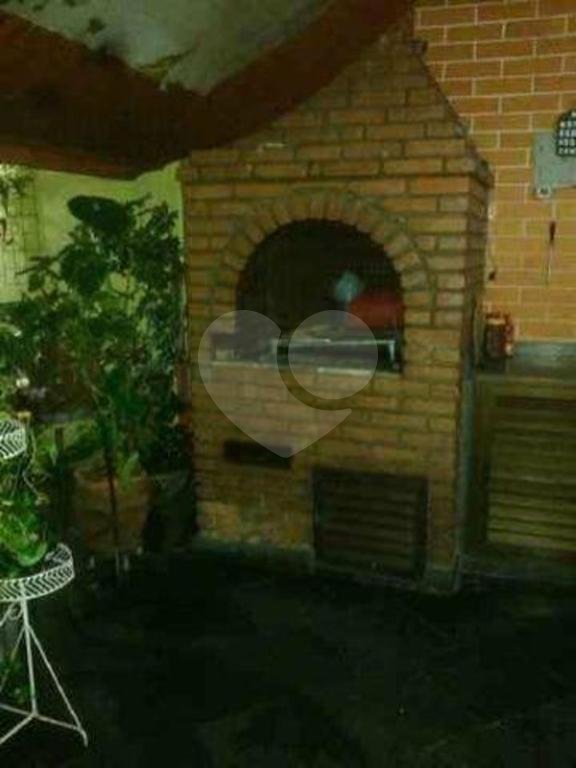 Sobrado à venda com 4 quartos, sendo 3 suítes,  em Jardim Brasil (zona Norte), São Paulo, SP