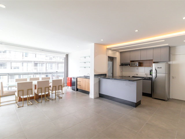 Apartamento para alugar com 2 suítes em Vila Olímpia, São Paulo, SP