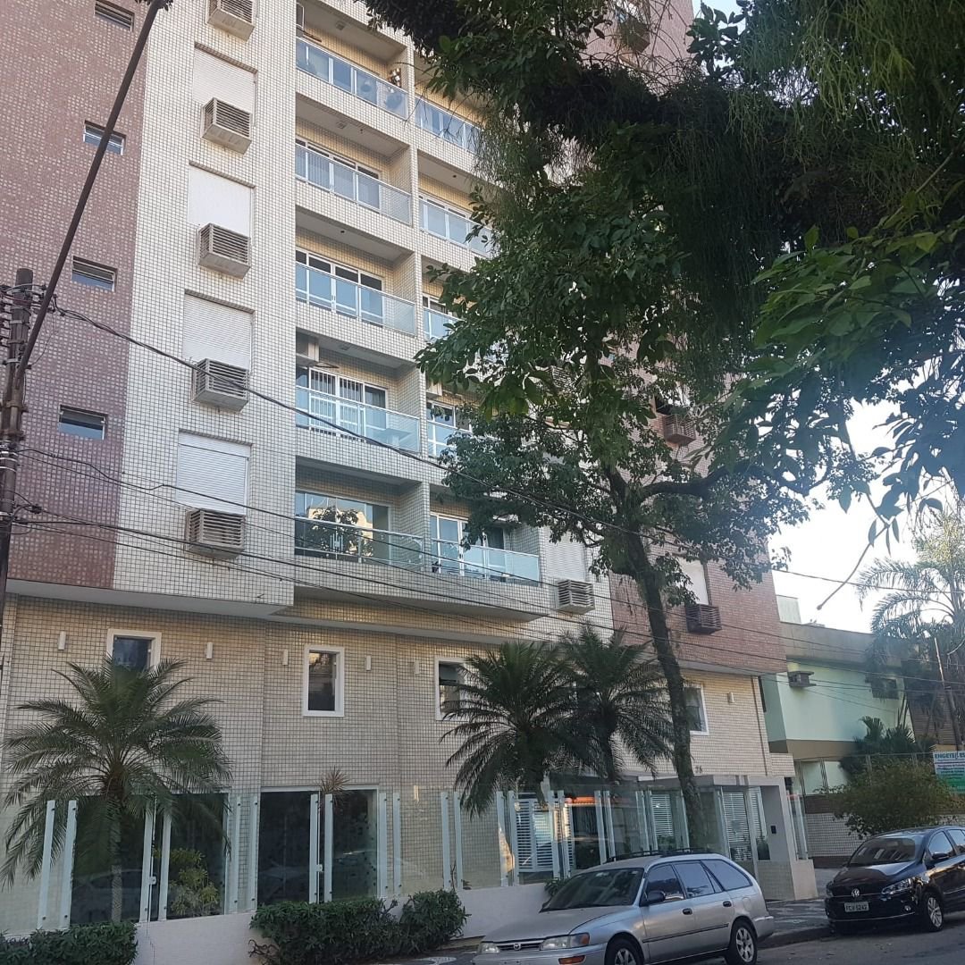 Apartamento Amplo a Apenas 120 Metros da Praia – Localização Privilegiada na Ponta da Praia!