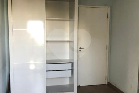 Apartamento à venda com 3 quartos, sendo 1 suíte, em Bela Aliança, São Paulo, SP