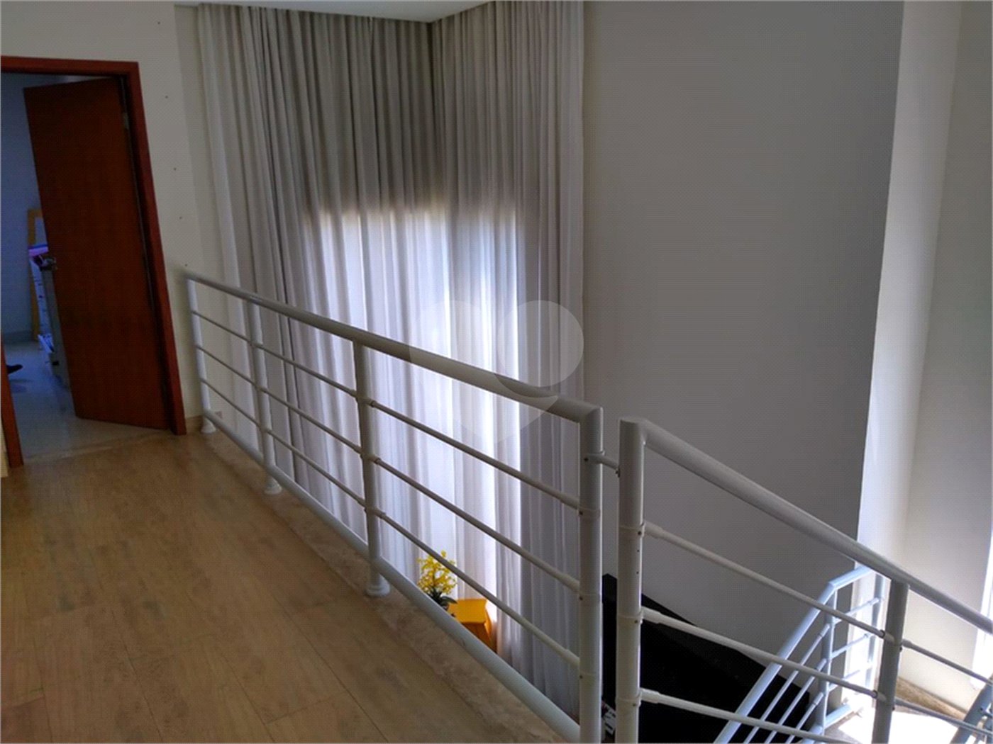 Casa à venda com 3 quartos, sendo 1 suíte, no condomínio Jd Portal de Itaici, Indaiatuba - SP