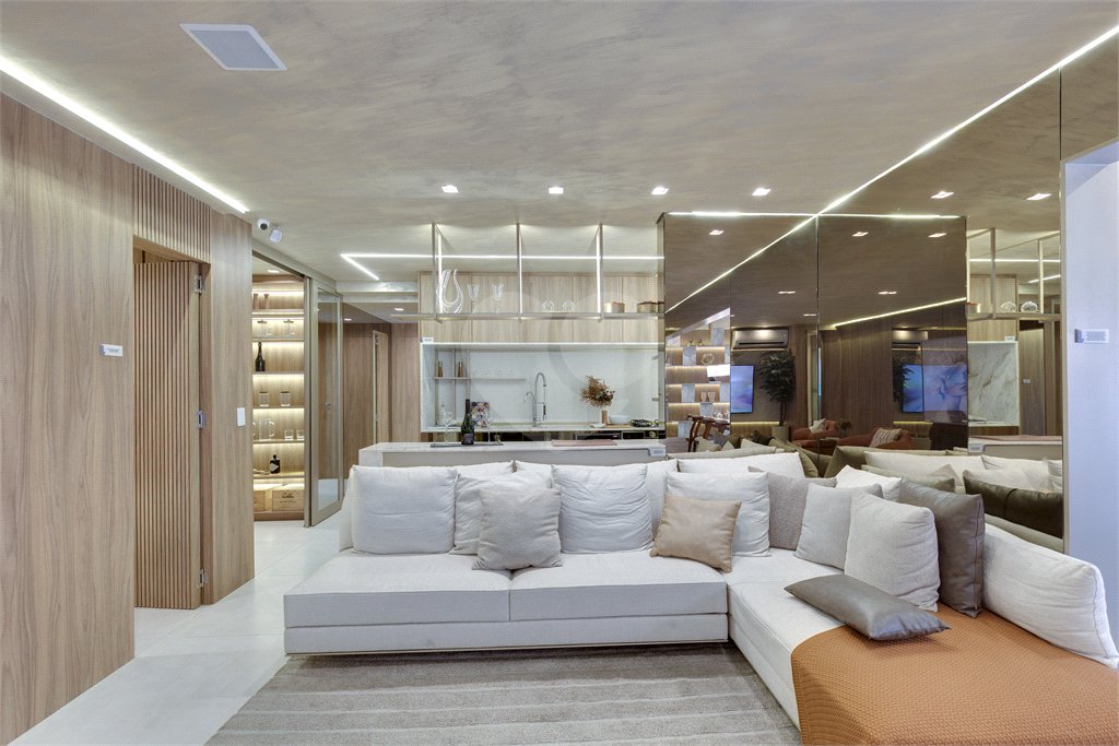Apartamento à venda com 3 suítes em Brooklin, São Paulo, SP