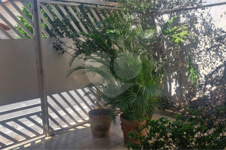 Casa Térrea à venda com 5 quartos, sendo 1 suíte, em Vila Mafra, São Paulo, SP