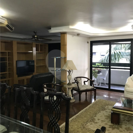 Apartamento à venda com 4 quartos, sendo 1 suíte, em Vila Uberabinha, São Paulo, SP