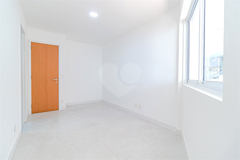 Apartamento à venda com 3 quartos, sendo 1 suíte, em Lagoa, Rio de Janeiro, RJ