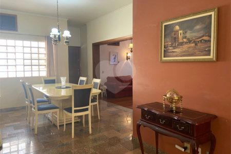 Casa à venda com 3 suítes em Jardim Primavera, Araraquara, SP