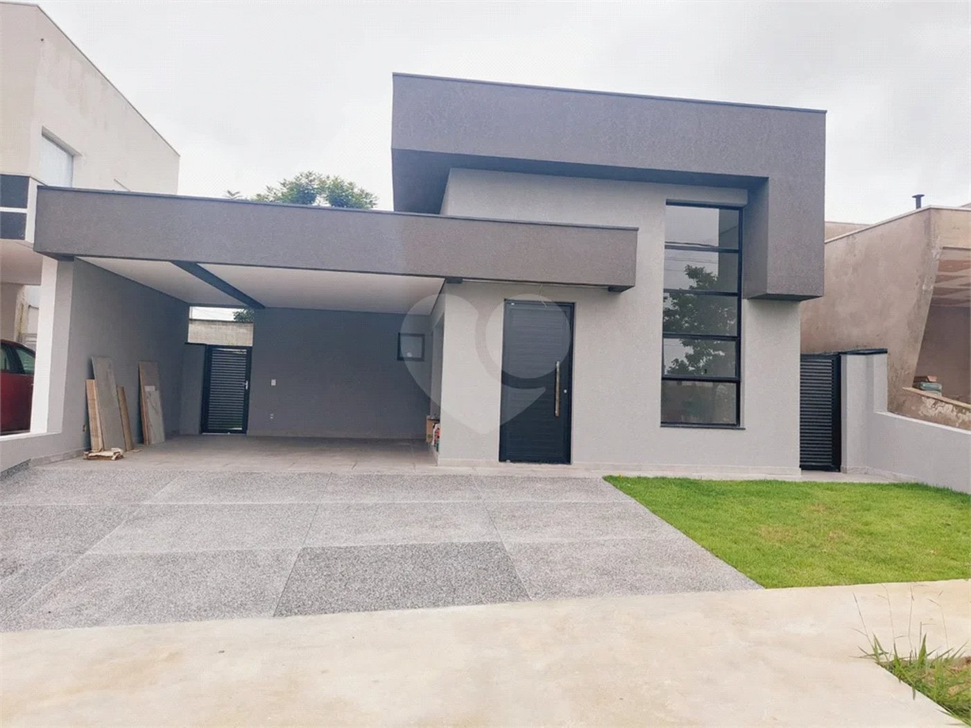 Casa à venda com 3 quartos, sendo 1 suíte, no condomínio São Venancio Granville, Itupeva - SP