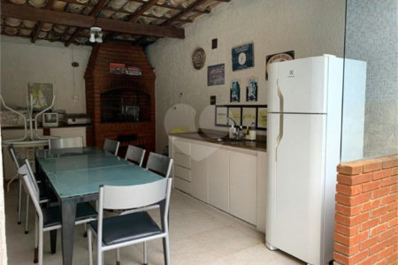 Casa à venda com 4 quartos, sendo 3 suítes,  em Fazenda Morumbi, São Paulo, SP
