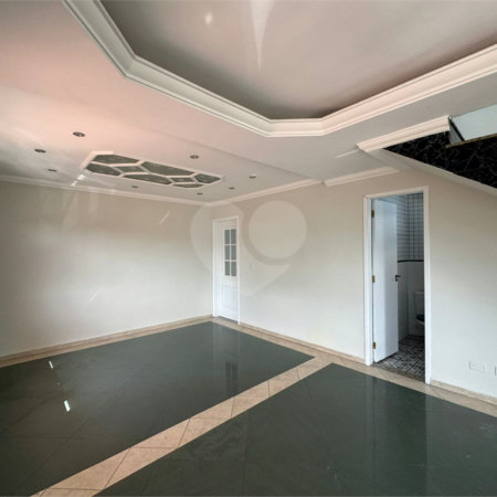Casa à venda com 3 quartos, sendo 1 suíte,  em Vila Rosália, Guarulhos, SP