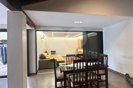 Casa à venda com 6 suítes em Pedro Juan Caballero, Amambay