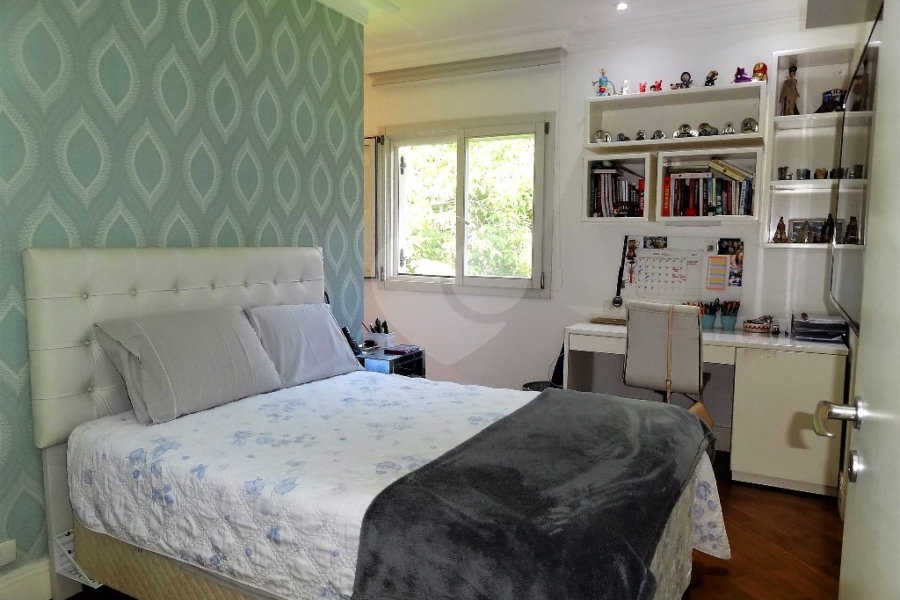 Casa à venda com 4 suítes no condomínio Residencial Jardim Itatinga, São Paulo - SP