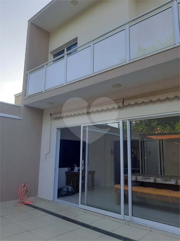 Casa à venda com 3 suítes no condomínio Village Moutonnée, Salto - SP