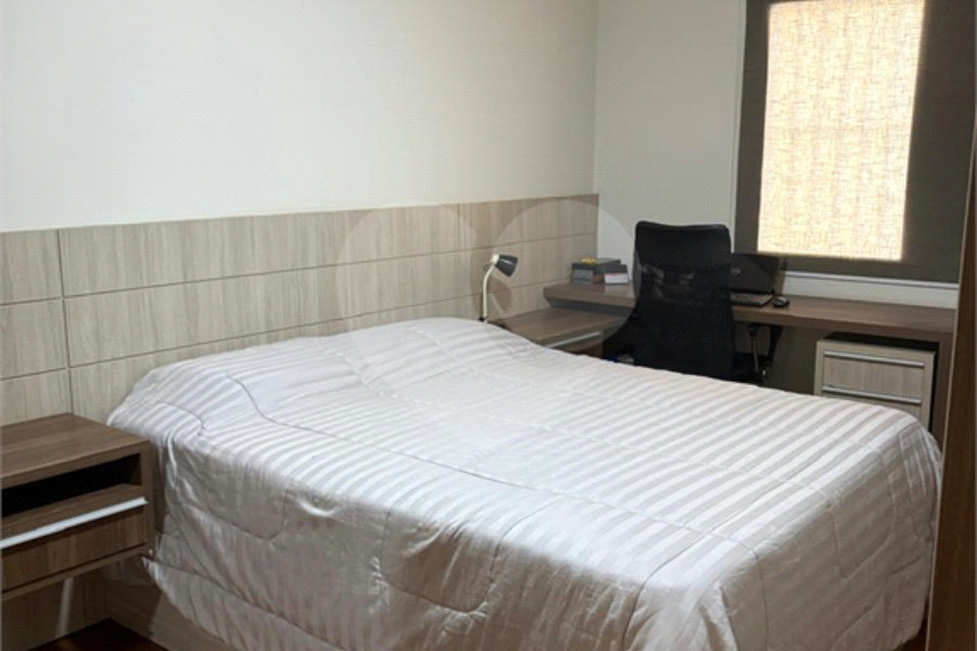 Sobrado à venda com 3 quartos em Santana, São Paulo, SP