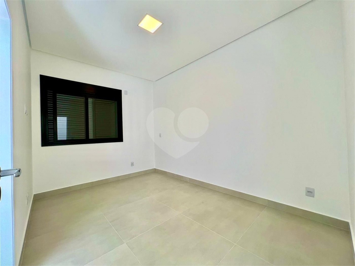 Casa à venda com 3 suítes no condomínio Ibiti Reserva, Sorocaba - SP