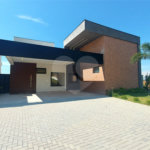 Casa à venda ou para alugar com 4 suítes no condomínio Alphaville Castello, Itu - SP
