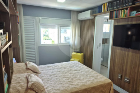 Apartamento à venda com 4 quartos, sendo 3 suítes, em Água Fria, São Paulo, SP