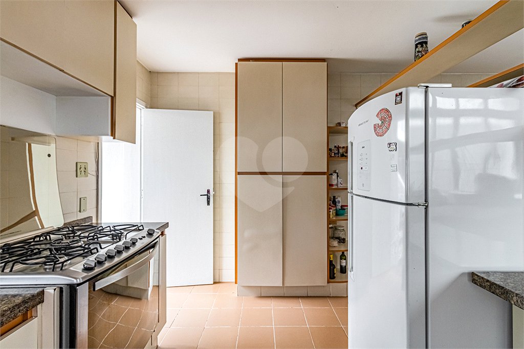 Casa à venda com 3 quartos, sendo 1 suíte, em Jardim Paulista, São Paulo, SP