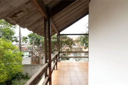 Casa à venda com 4 quartos, sendo 1 suíte,  em Vila Tiradentes, São Paulo, SP
