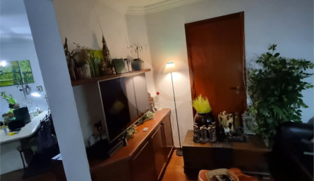Apartamento à venda com 3 quartos, sendo 1 suíte,  em Indianópolis, São Paulo, SP