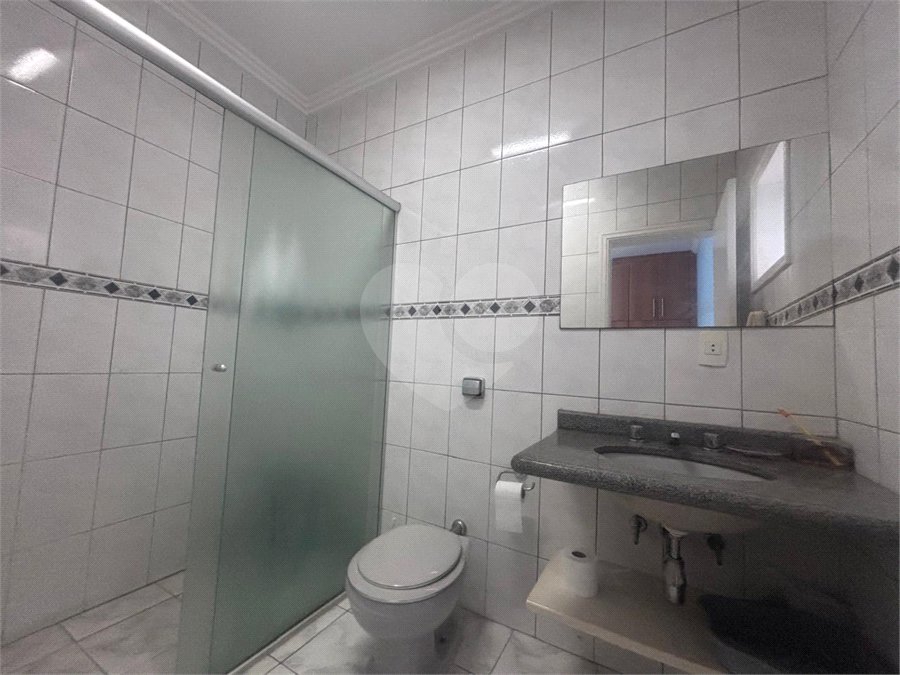 Casa à venda com 3 suítes no condomínio Granja Olga II, Sorocaba - SP