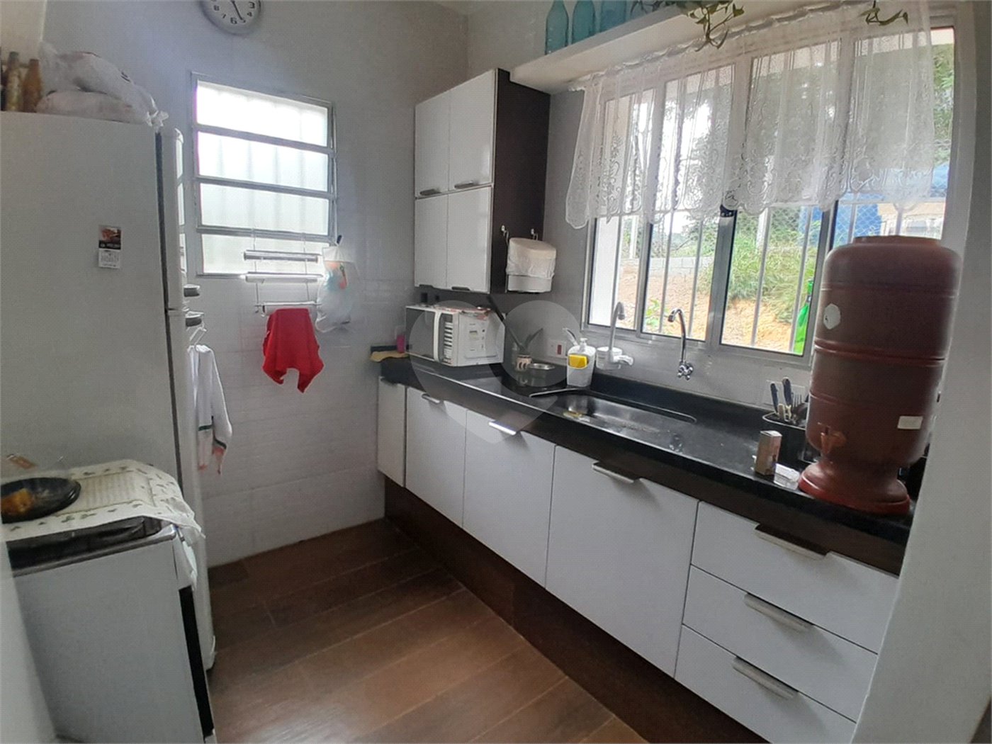 Sobrado à venda com 3 quartos, sendo 1 suíte, em Serra da Cantareira, Mairiporã, SP